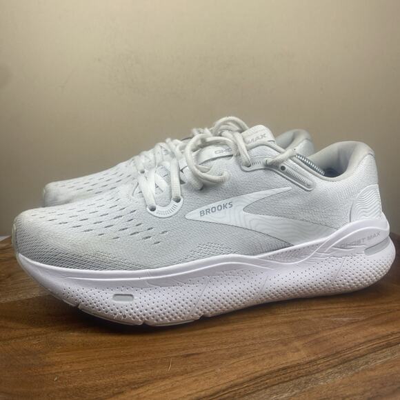 Brooks Ghost Max White Oyster Womens Size 9.5 Athletic Running Shoes 1203951B124 - Picture 2 of 11